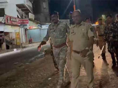 फेसबुकवर वादग्रस्त पोस्ट टाकल्याने एका तरुणाविरोधात घोटी पोलीस ठाण्यात गुन्हा दाखल