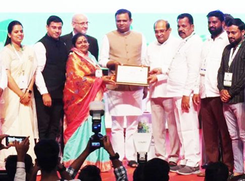 माझी वसुंधरा अभियान: नगरपंचायत संवर्गात निफाडने जिंकला पावणे दोन कोटींचा पुरस्कार