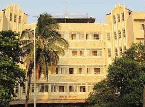 सावित्री वसतिगृहातील तरुणी हत्या प्रकरणात आणखी एक धागा हाती