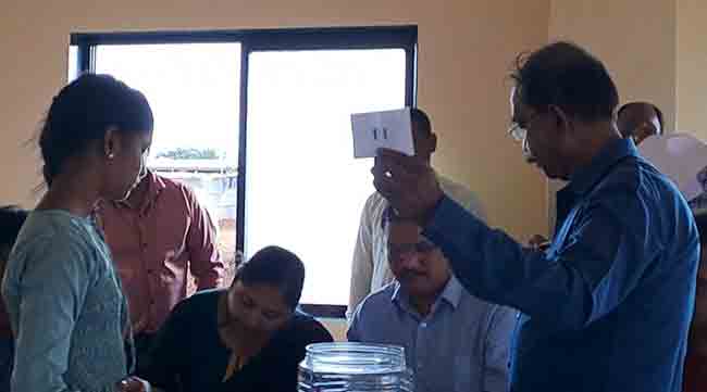 तळीये दरडग्रस्तांपैकी ६६ जणांना घरांचे वाटप
