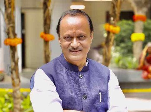 Ajit Pawar : अजित पवार आजारी असल्याने दौंडमधील मोळीपूजन करणार कोण? राष्ट्रवादीने घेतला 'हा' निर्णय