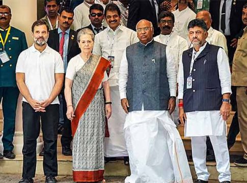Congress List: काँग्रेसकडून लोकसभा निवडणुकीसाठी आठवी यादी जाहीर