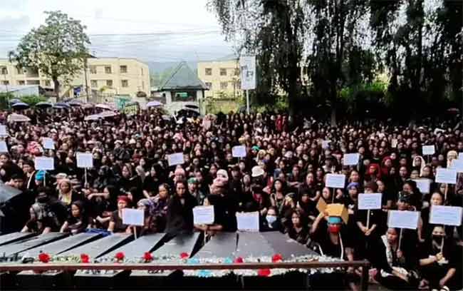 Manipur Violence : मणिपूरमध्ये आणखी दोन तरुणींवर जमावाकडून अत्याचार करून निर्घृण हत्या