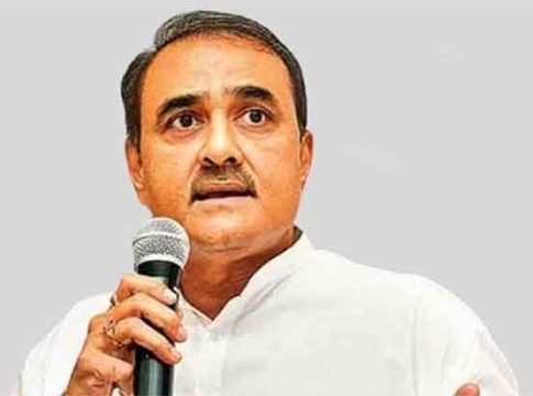 विरोधी पक्षनेता देता येत नाही इतकी पक्षाची स्थिती खालवली