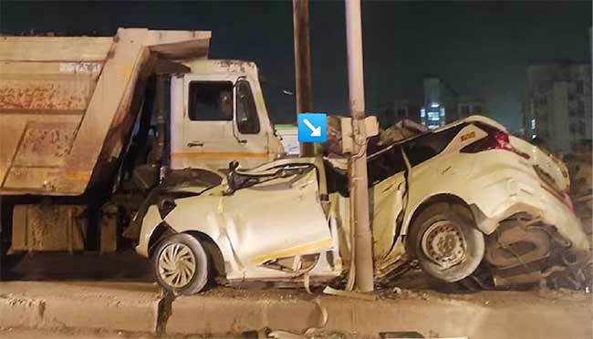 Car Accident : मुंबईत कार अपघातात गाडीचे २ तुकडे, २ मुलींसह ५ जण गंभीर जखमी
