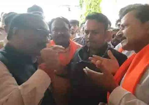 Fund allocation: निधीवाटपावरुन हमरीतुमरी, जालन्यातही वातावरण तापले!