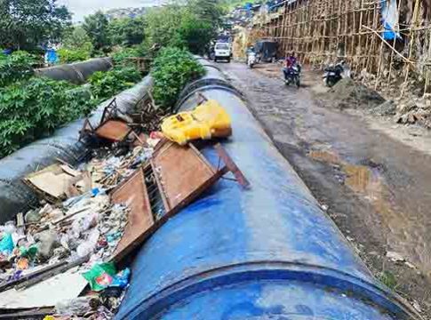 Shocking : मुंबईकरांनो शी.. कसले घाणेरडे पाणी पिताय, हे पहा...