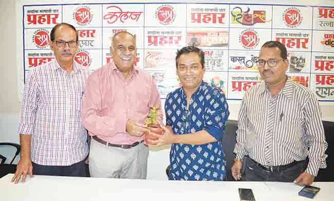 Paddy kamble : श्रावणसरी बनल्या हास्यधारा