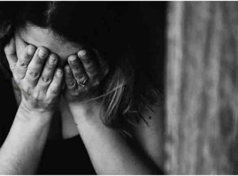 सिनियर कलाकारांनी माझ्यासोबत रँगिंग केले, इतका धसका घेतला की...