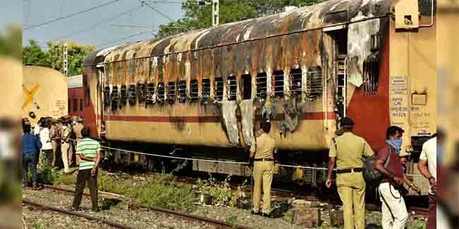 Train Fire : तामिळनाडूत एक्स्प्रेसला लागलेल्या आगीत नऊ प्रवाशांचा मृत्यू