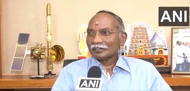 Chandrayaan 3: ‘चांद्रयान ३’ च्या लँडिंगनंतर घरी गेलो नाही….इस्त्रोच्या माजी प्रमुखांनी जाहीर केला आनंद