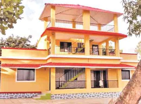 Crime : पागडी घर मालकाने भाडोत्रीना धरले वेठीस