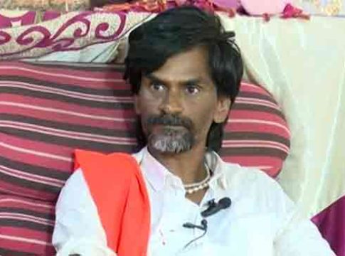 मनोज जरांगे असलेल्या लिफ्टचा अपघात, लिफ्ट जमिनीवर कोसळली