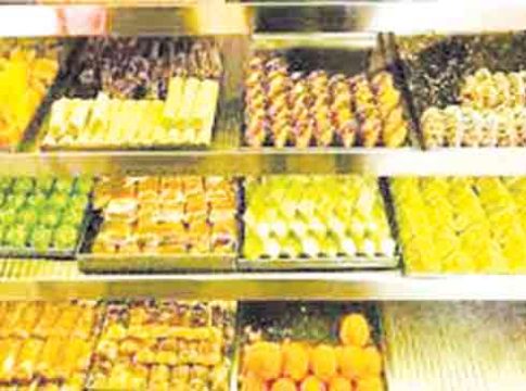 Online fraud : गणपतीला मिठाई घरी येण्याआधी झाली ऑनलाइन फसवणूक