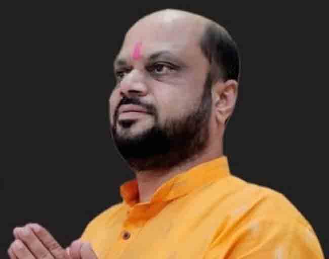 पाय घसरून धरणात पडल्याने महावितरण कर्मचाऱ्याचा मृत्यू