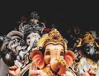 ज्ञानलालसा वाढो हेच गणरायाकडे मागणे