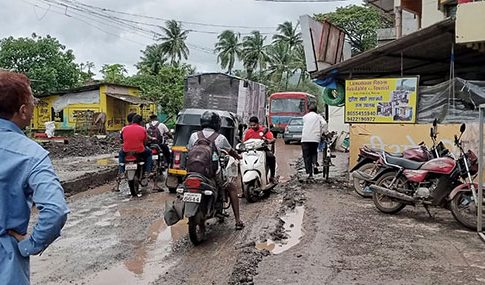 बोर्ली नाका रस्त्याच्या काँक्रिटीकरणाचा फज्जा!