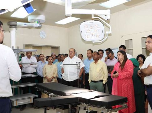 आता शासकीय रुग्णालयातही सर्वात मोठे शस्त्रक्रिया अतिदक्षता विभाग सुरू