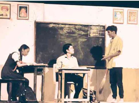 INT Ekankika : बड़ी देर कर दी, सनम आते आते आते...!