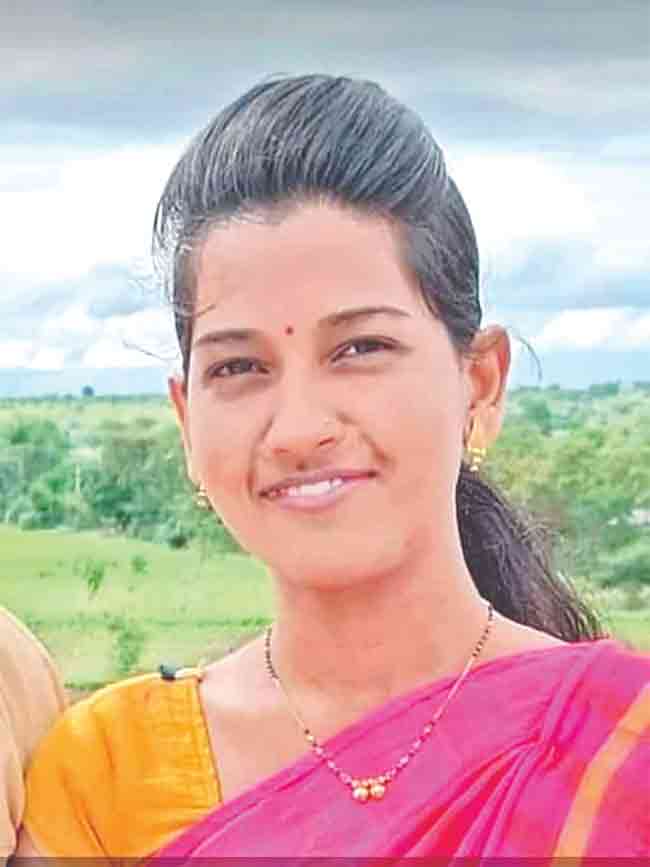 Nashik Crime news : २५ लाखांसाठी डॉक्टर पत्नीचा खून; सासऱ्यासह डॉक्टर पतीवर गुन्हा दाखल