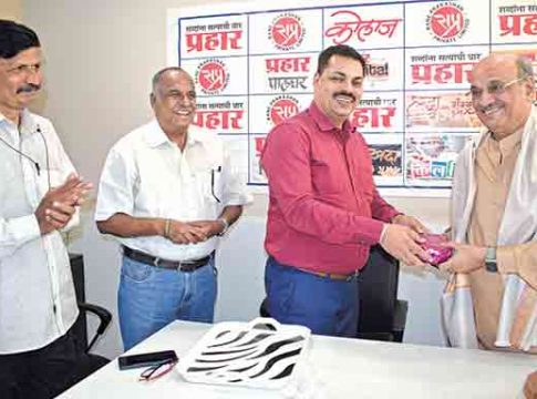 Pralhaddada Pai : प्रहारच्या गजाली कार्यक्रमात जीवनविद्या मिशनचे विश्वस्त प्रल्हाददादा पै
