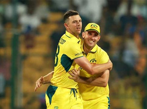 AUS vs PAK: रोमहर्षक सामन्यात पाकिस्तानविरुद्ध ऑस्ट्रेलियाचा विजय