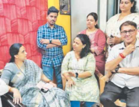 मराठी माणसाला महायुतीचा आधार...