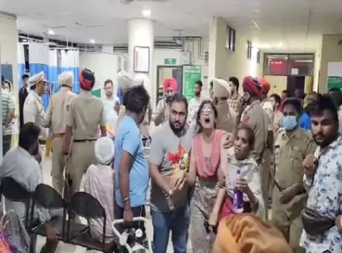 फ्रीजच्या कॉम्प्रेसरचा स्फोट झाल्याने एकाच कुटुंबातील ५ जण जिवंत जळाले