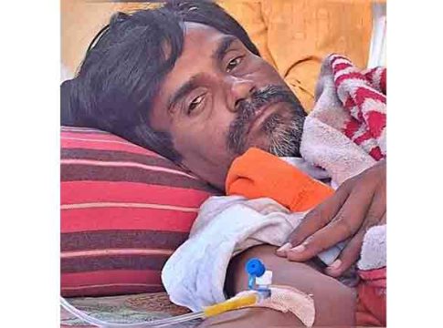 Manoj Jarange Patil : 'जरांगे उपचार घेणार की नाहीत?' मुंबई उच्च न्यायालयाने केली विचारणा