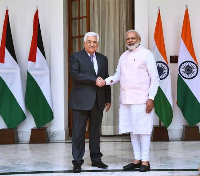 Israel Hamas war: पंतप्रधान मोदींनी केली पॅलेस्टाईनच्या राष्ट्रपतींशी चर्चा