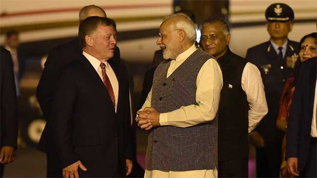 Israel-Hamas war: पंतप्रधान मोदींनी जॉर्डनचे किंग अब्दुल्ला द्वितीय यांच्याशी केली चर्चा