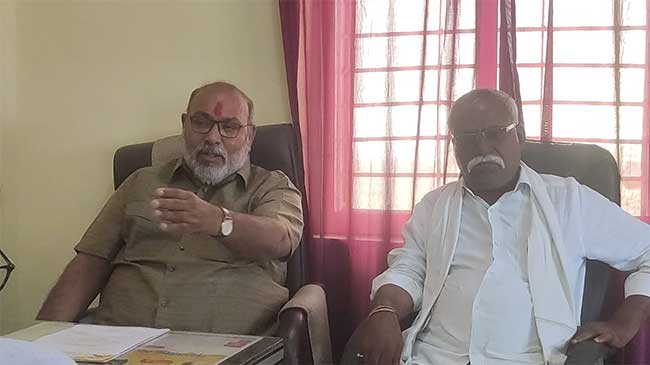 माजी आमदार संजय पवार यांचा राष्ट्रवादी काँग्रेसचा राजीनामा, मनमाडमध्ये राष्ट्रवादीला खिंडार
