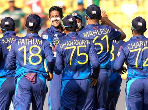 ENG vs SL: गतविजेत्या इंग्लंडचा श्रीलंकेविरुद्ध लाजिरवाणा पराभव