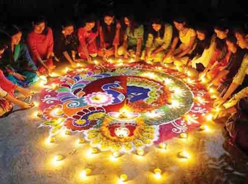 सण प्रकाशाचा... सण सकारात्मकतेचा