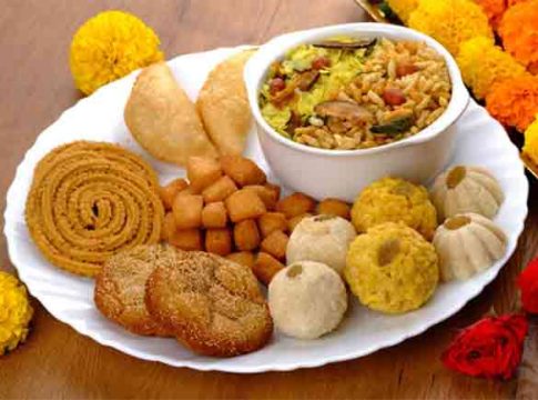 Diwali faral : खमंग आणि खुसखुशीत दिवाळी फराळासाठी वापरा 'या' खास टिप्स...