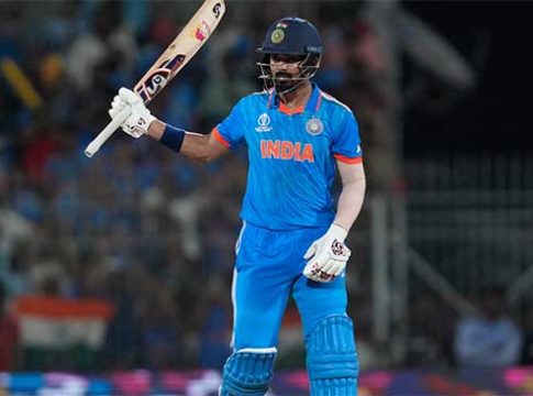 WC Finale 2023 : केएल राहुलचं ८५ चेंडूंमध्ये कसंबसं अर्धशतक; तर जडेजाची ९ धावांवर विकेट