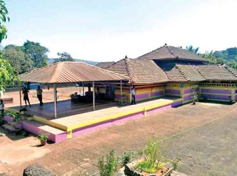 Konkan Temple : प्राचीन शिवमंदिर - सोमेश्वर