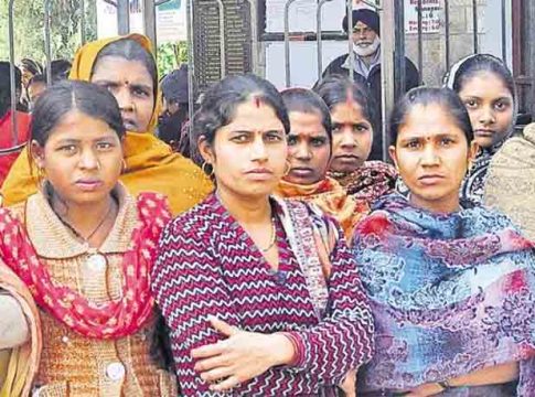 २२ लाख मोलकरणींनीही आता न्याय-हक्कांसाठी पदर खोचला!