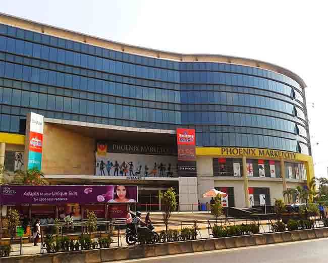 Marathi Boards : कुर्ल्यातील फिनिक्स मार्केटसिटी मॉलला मनसेचा दणका!