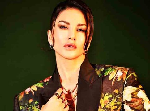 Sunny Leone : सनी लिओनी देणार नविन मॉडेल्सना प्रेरणा!