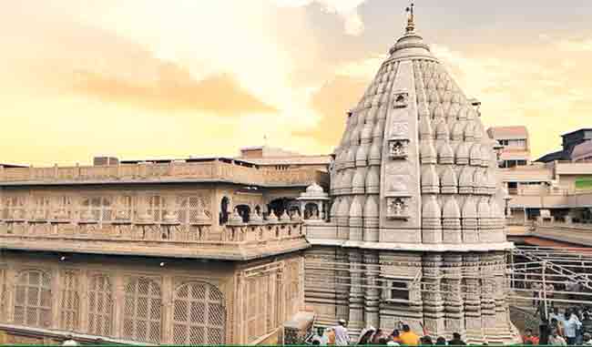 Gajanan Maharaj : धन्य ते संत सज्जन। भक्त त्यांचे निर्वाण॥