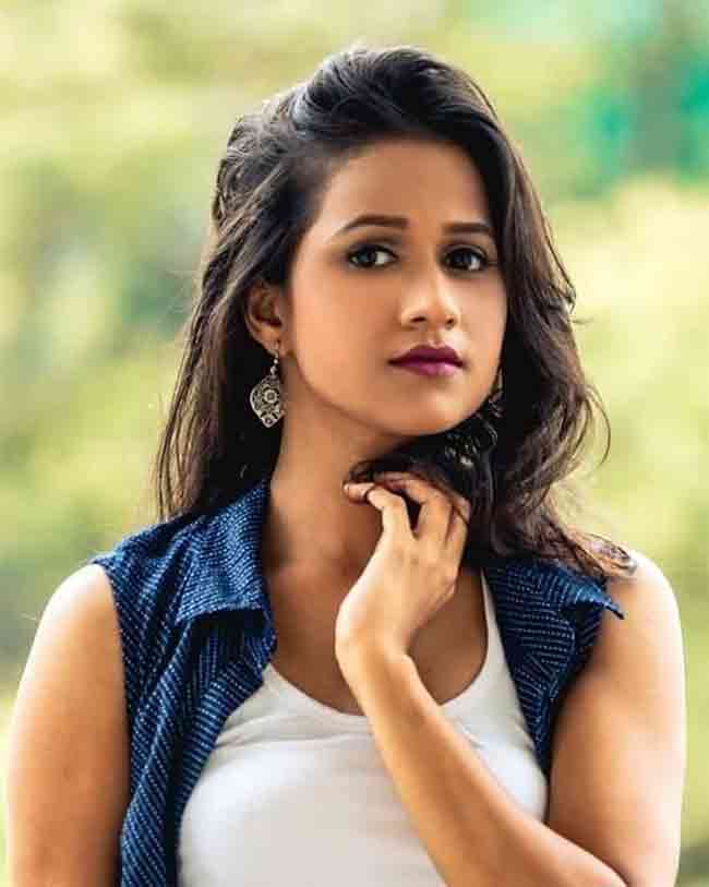 Ashwini Kasar : ‘मुंबईने आपलं म्हटलं बुवा एकदाचं’ म्हणत अश्विनी कासारने दिली खुशखबर!