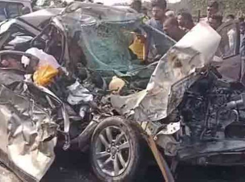 Chhattisgarh Accident : लग्न करुन परतत असतानाच झाला अपघात; नवरा नवरीसह पाचजण ठार