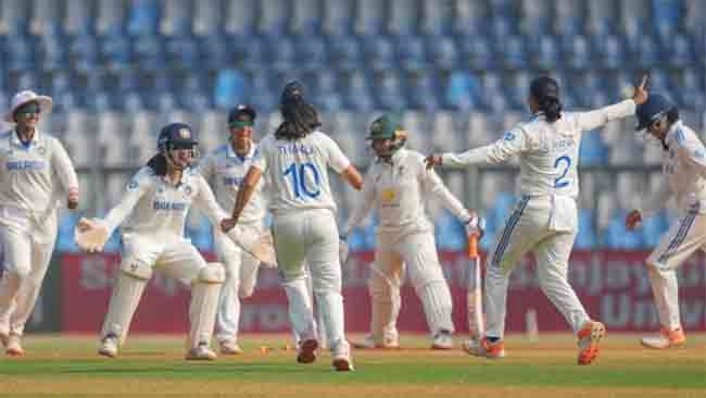 India vs Australia Women : भारतीय महिला संघाने तब्बल दहा वर्षांनंतर ऑस्ट्रेलियाविरुद्ध मारली बाजी!