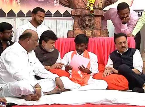 Maratha Reservation : कुणबी नोंदी नसलेल्यांना आरक्षण देण्यासाठी वेगळा कायदा