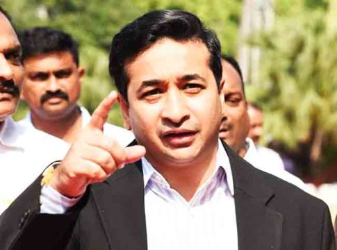Nitesh Rane : चायनीज मॉडेल, नौटंकीबाज, स्वयंघोषित कुटुंबप्रमुख मातोश्रीच्या बाहेरही पडले नाहीत!