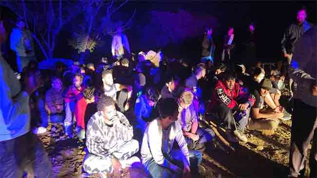 Thane Rave party : ठाण्याची रेव्ह पार्टी पोलिसांनी उधळली; १०० जणांवर केली कारवाई