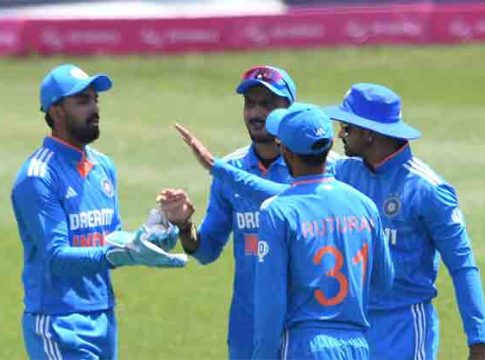 IND vs SA: अर्शदीप-आवेशनंतर भारतीय फलंदाजांचे वादळ, एकतर्फी सामन्यात आफ्रिकेला ८ विकेटनी हरवले