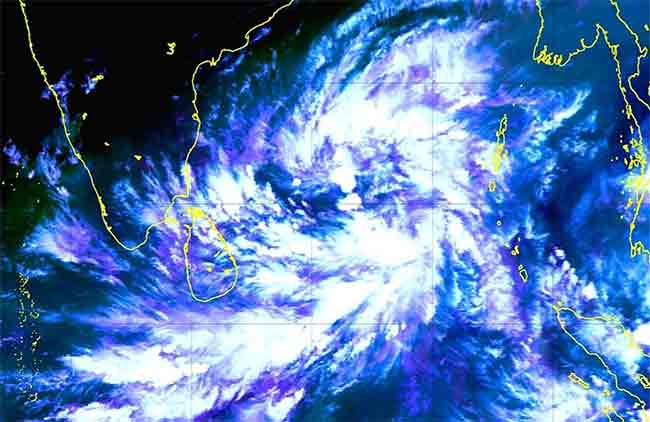 michaung cyclone: बंगालच्या खाडीमध्ये वाढतेय मिचाँग चक्रीवादळाची ताकद, भारत सरकारने उचलले हे पाऊल