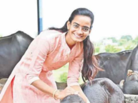 दुग्ध व्यवसायातील कोटींची उलाढाल करणारी ‘ती’